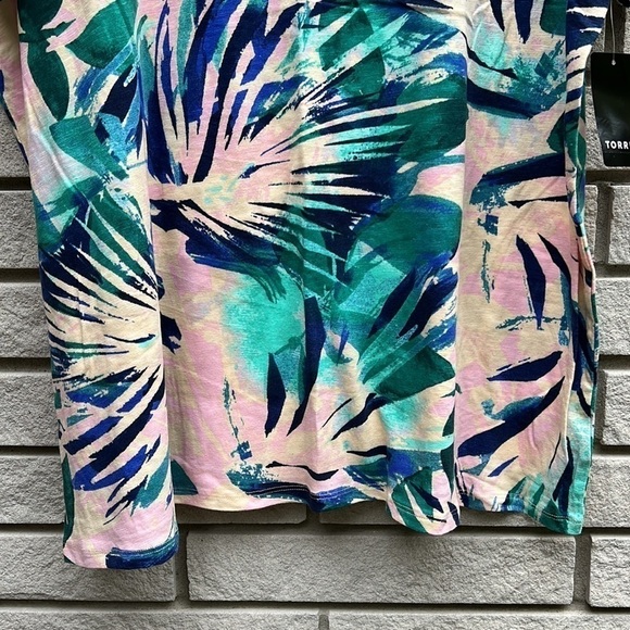 Torrid Vintage Tee- Super Soft Slub Palm Print 2 - Picture 9 of 11